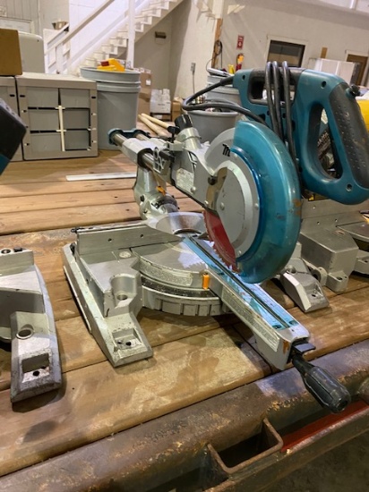 Makita Table Saw