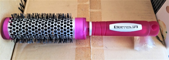 DETOUR HAIR BRUSH