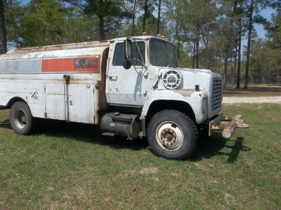 1983 FORD FUEL TRUCK