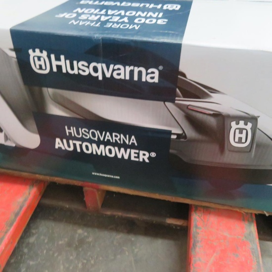 Husqvarna Automower 450X (New in Box)