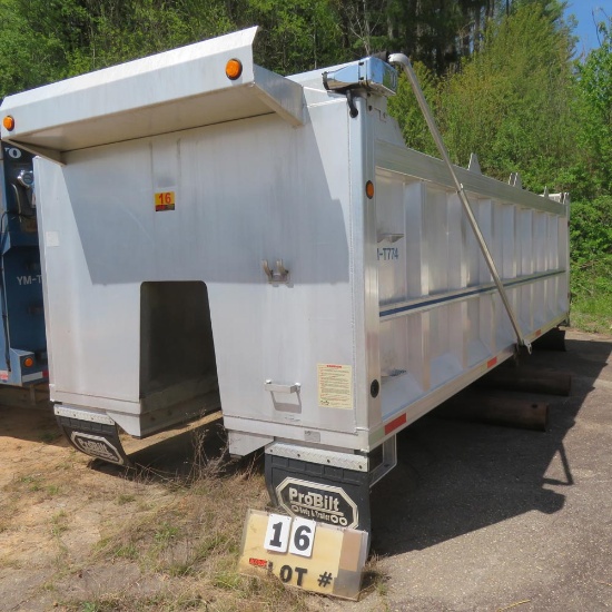 Pro Bilt Mdl. AD206546HSG Aluminum Truck Bed 20', 19-28 Yard Cap., w/Tarp