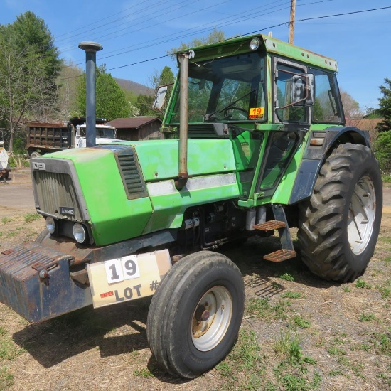 Deutz DX90 Farm Tractor, Enclosed Cab