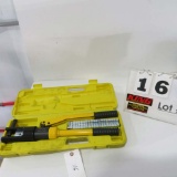 YQK 300 Hydraulic Pliers