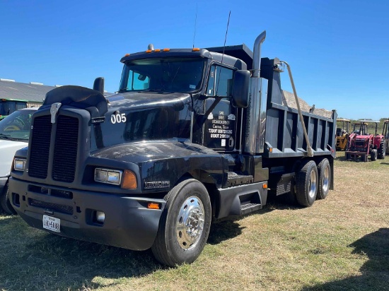 1995 KENWORTH  DUMP TRUCK