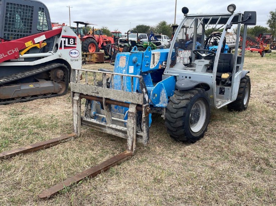 2012 GENIE  GTH-5519