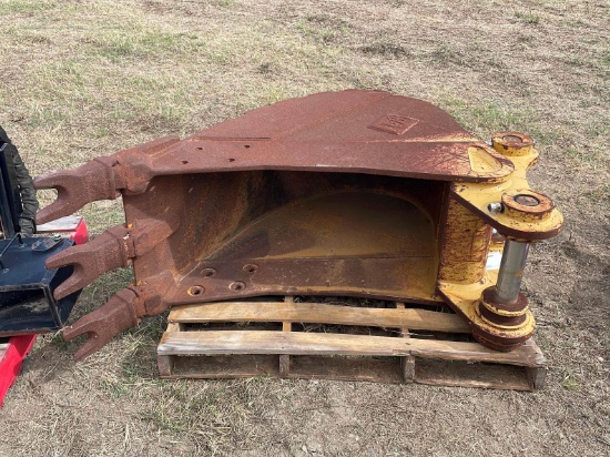 CAT 315C EXCAVATOR BUCKET