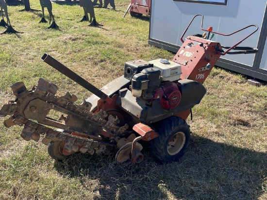 DITCH WITCH 1330