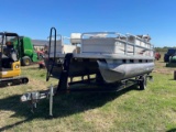 SUN TRACKER  PONTOON BOAT