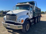 2006 MACK  CV SERIES DUMP TRUCK