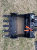 26â€ EXCAVATOR BUCKET