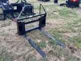 SKID STEER PALLET FORKS