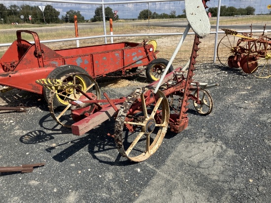 HORSE DRAWN SICKLE CATTLE CUTTER