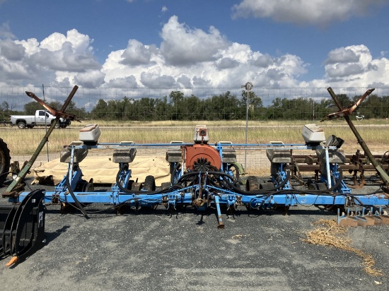 MONOSEM 6 ROW PLANTER W/PLATES