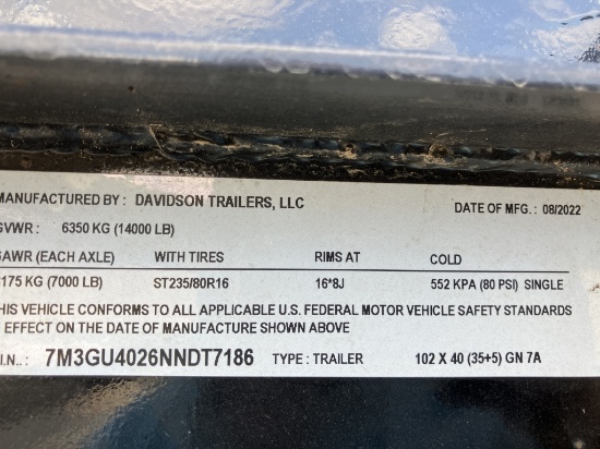 2022 DAVIDSON 40FT DOVETAIL TRAILER W/TITLE