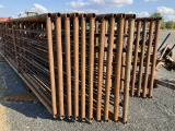 24 FT FREE STANDING PANELS W/8FT GATE