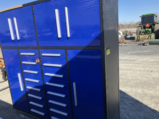 LARGE BLUE TOOL BOX