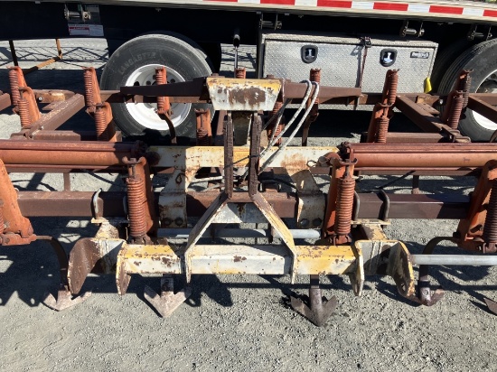 1010 field cultivator