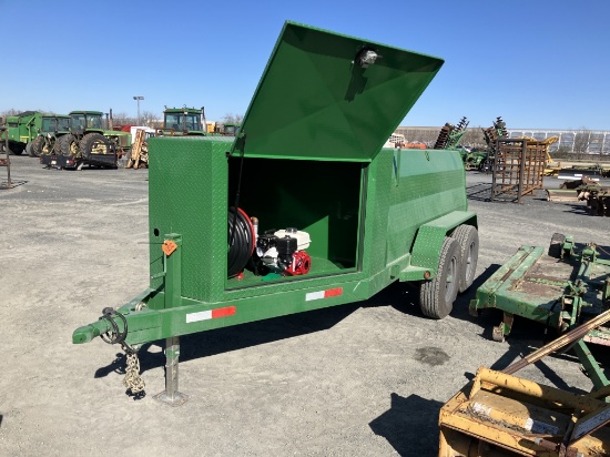 "990 gal fuel trailer w/ gas powered pump hose reel 1""                 unused nice trailer