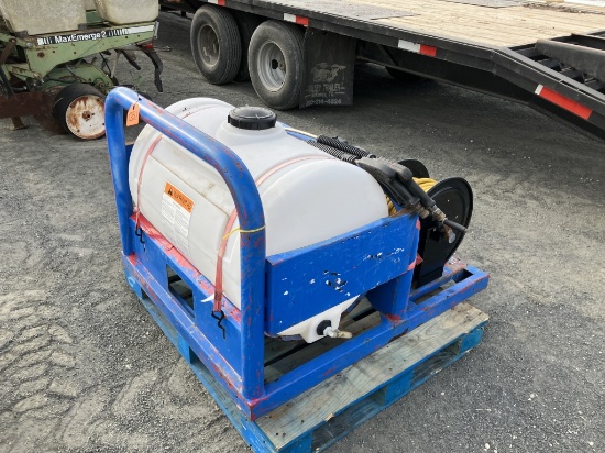 spray rig w/ 50 gal tank