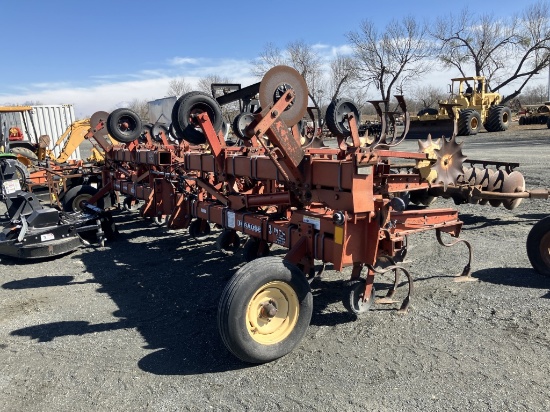 krause 4600 12 row cultivator