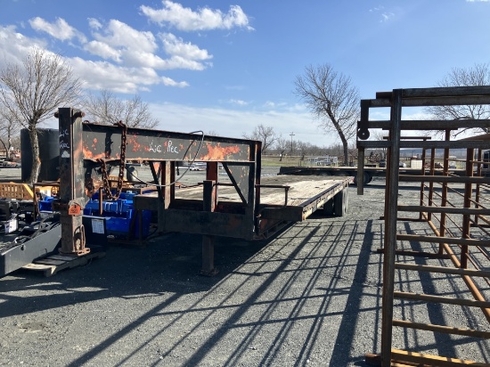 "30 FT TANDEM DUAL TRAILER GOOD TIRES