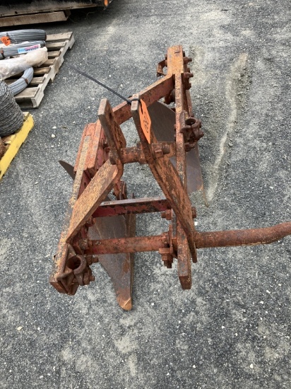 2 bottom mold board