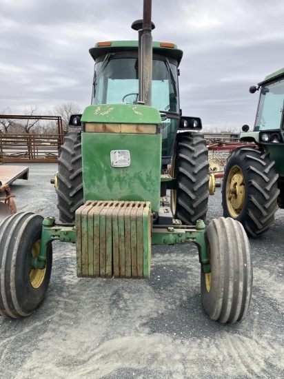 JD 4450 tractor powershift 3426 hrs runs + drives ser # RW44500po22506