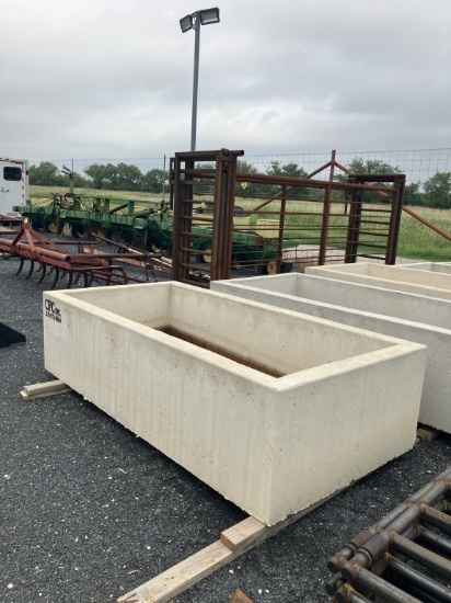 4FT X 8FT CONCRETE WATER TROUGH