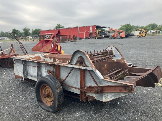 MANURE SPREADER NEEDS TIRES