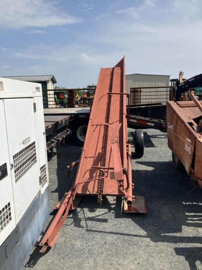 SQUARE BALE LOADER