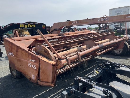 GEHL 2245 HYDRO SWING HAY CUTTER