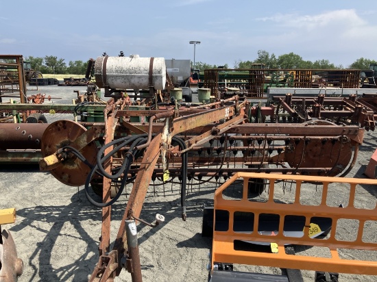 PUL TYPE HAY RACK