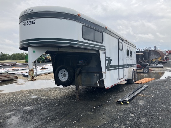 "2005 BRUTON HORSE TRAILER W/LIVING QUARTERS
