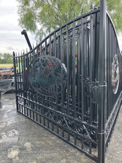 20FT BI PARTING GATES DEER SCENE