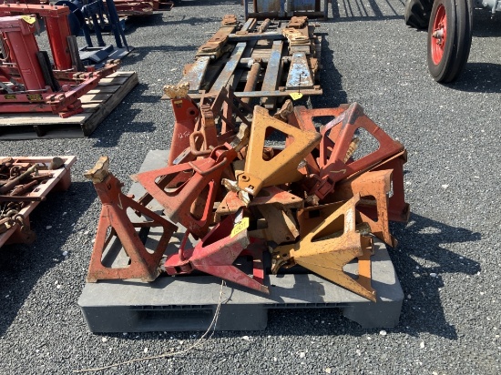 PALLETT OF JACK STANDS