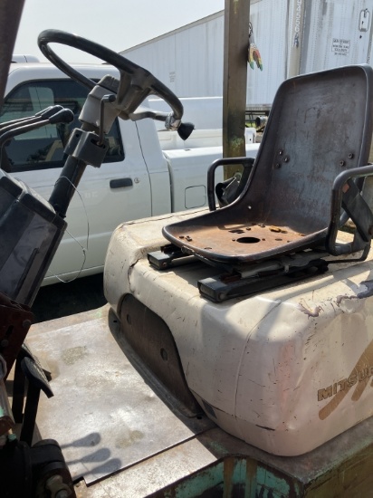 "MITSUBISHI 30 PROPAINE FORKLIFT