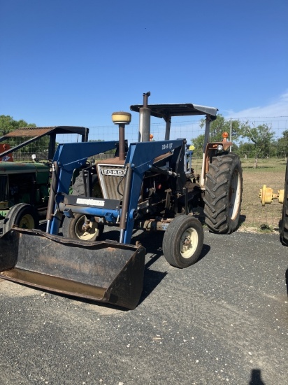 "27FORD 7600 TRACTOR W/BUSH HOG 2846 LOADER RUNS AND GOES STRAIGHT