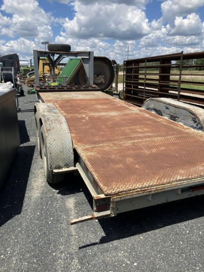 2002 GOOSENECK FLAT BED TRAILER W/ TITLE VIN # 16GR320272B076944
