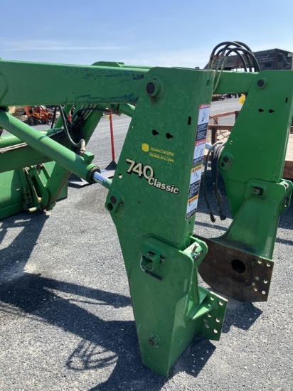 JD 740 CLASSIC LOADER GOOD LOADER
