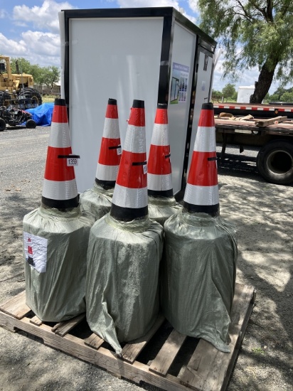 20 Traffic Cones