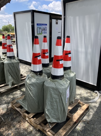 20 Traffic Cones