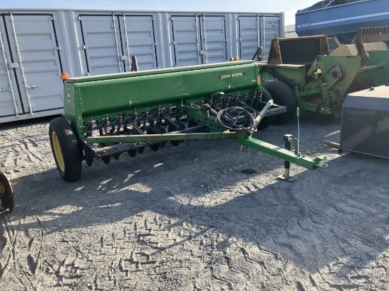 JD 450 GRAIN DRILL GOOD CLEAN DRILL