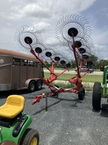BRUSH HOG 12 WHEEL HAY RAKE