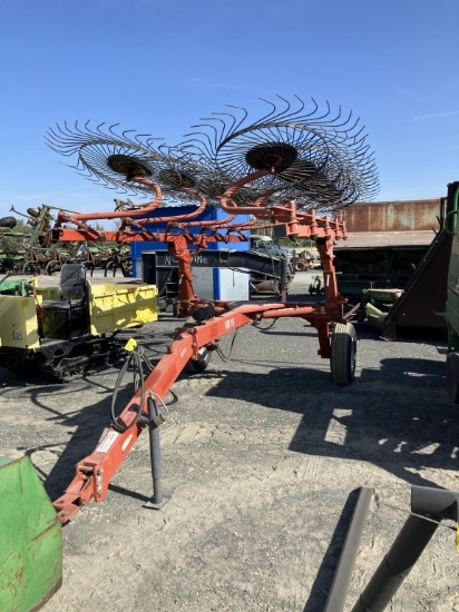 RHINO VR10 WHEEL HAY RAKE