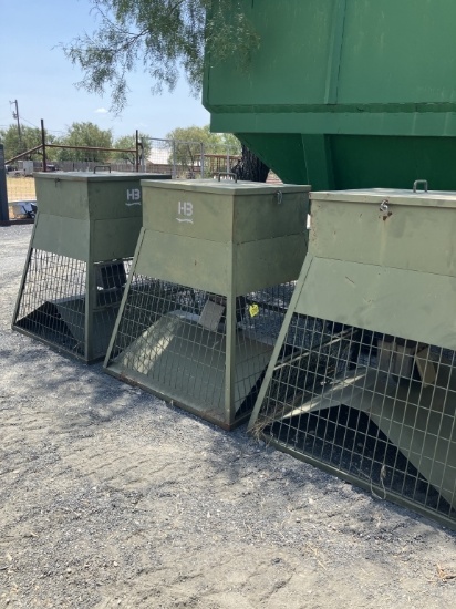QUAIL FEEDER
