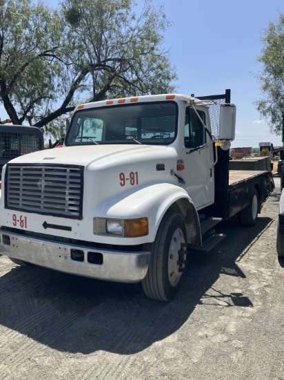 "Ih 4700 Flatbed Truck Drove In With Title