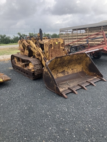 ALLIS CHALMERS TRACK LOADER RUNS & GOES GREAT
