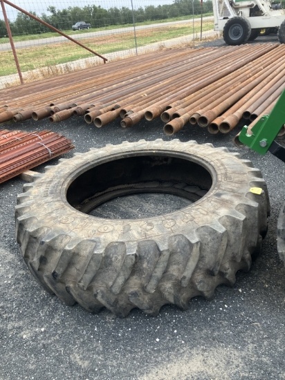 480 - 80 R42 Rear Tractor Tire