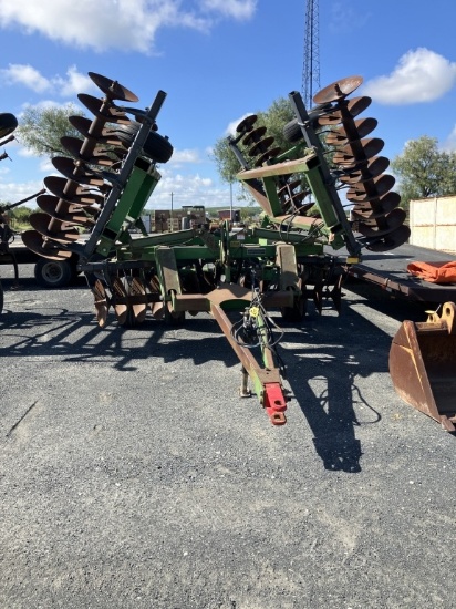 "JD 630 DISC 22FT 22 1/2'' FRONT BLADES