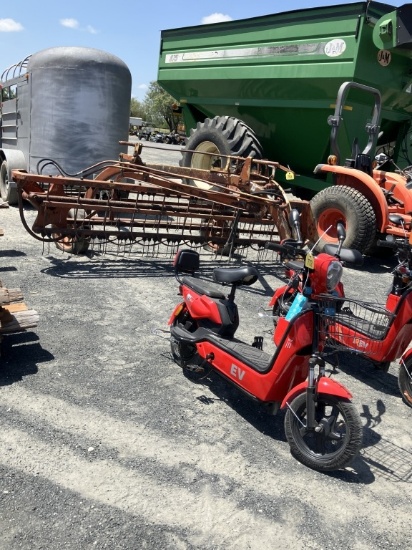 Irev Scooter Red